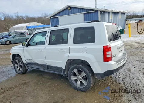 2016 Jeep Patriot Latitude z USA, uszkodzony, nr VIN 1C4NJRFB7GD559290